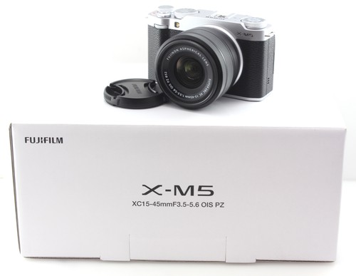 Fujifilm con fotocamera - x-m5,