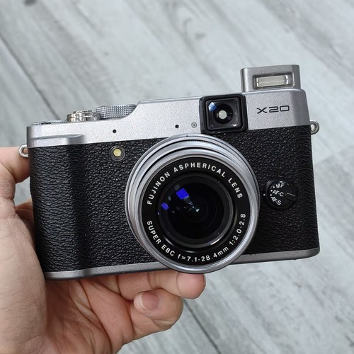 Fuji fujifilm series x20 - series,